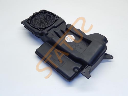 Porsche Boxster 986 OS Right Front Door Speaker and Casing